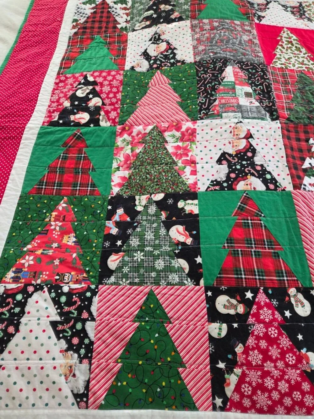Handmade Patchwork Quilt Blanket Christmas Tree & Santa Pattern Cotton